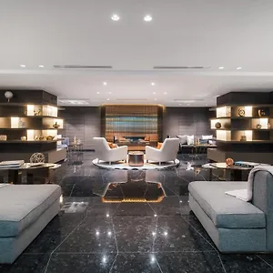 Paradox Vancouver